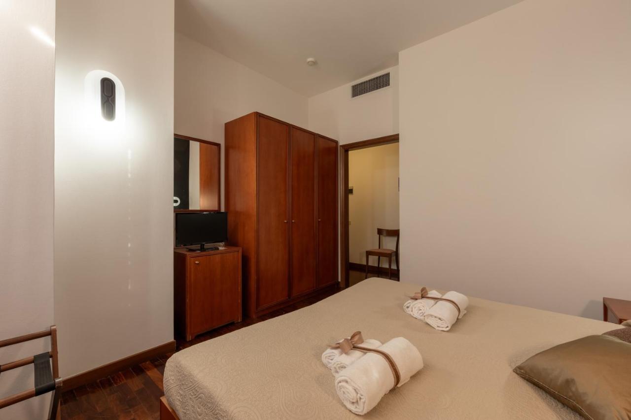 Hotel Grimaldi Treia Екстер'єр фото