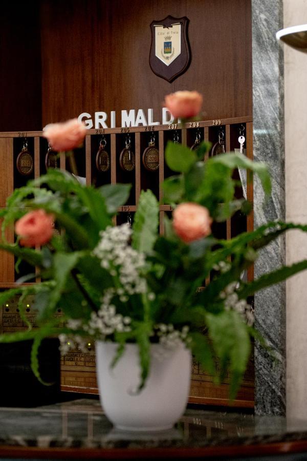 Hotel Grimaldi Treia Екстер'єр фото